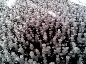 Bublinkový led na Lomnici.
