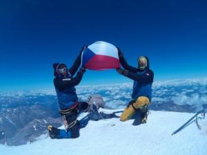 Vrchol Elbrusu společně s Lukášem