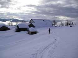 Zpátky u chaty (1690m)